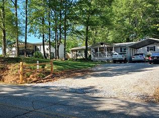 330 N Buncombe Rd, Greer, SC 29651