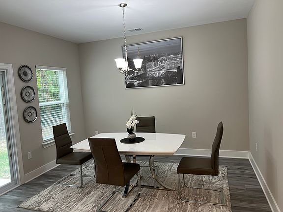 4th image of 5904 Carver Blvd #4