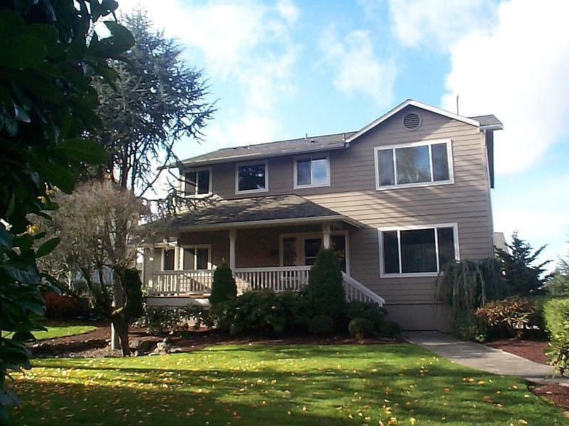 1st image of 8811 Latona Ave NE