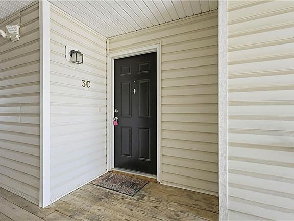 3rd image of 8030 N Drury Ave Unit 3C