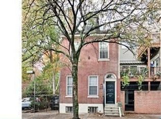 526 S 11th St, Philadelphia, PA 19147