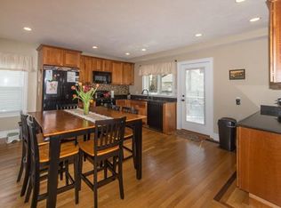 11 Summit St, Maynard, MA 01754