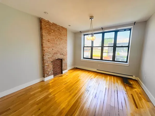 5018 Fifth Avenue 2 image 2 of 15