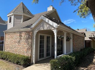18012 Whispering Gables Ln, Dallas, TX 75287