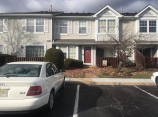 3302 Limestone Way #3302, Mount Laurel, NJ 08054