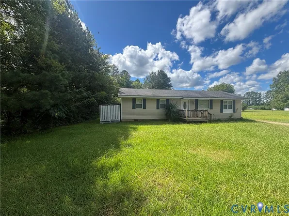 5153 Laurel Springs Rd, Spring Grove, VA 23881