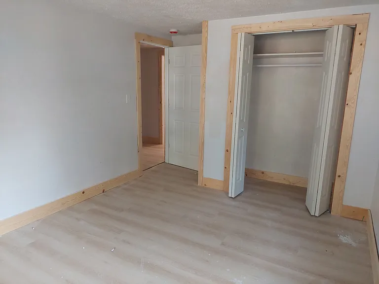 213 Magnolia Dr — Photo 4