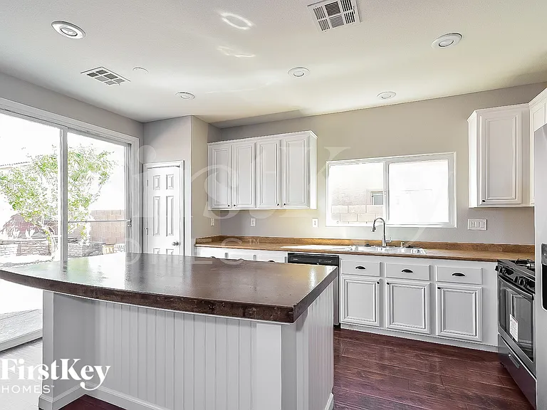 6694 Wood Thrush Pl — Photo 6