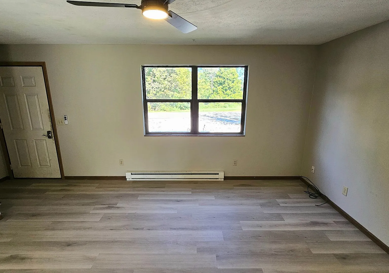 Leiter Rd Apts — Photo 4