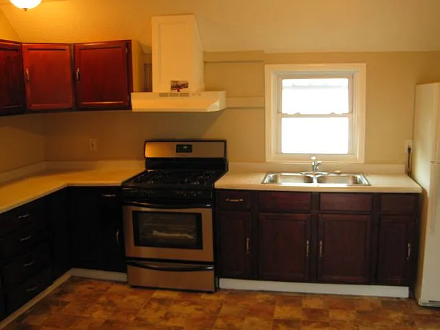 1416 University Ave NE #2 — Photo 3