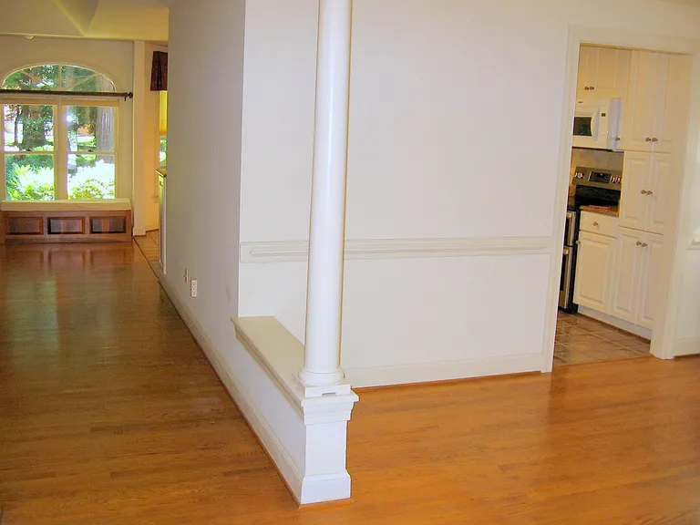 105 Mariners Cir — Photo 3