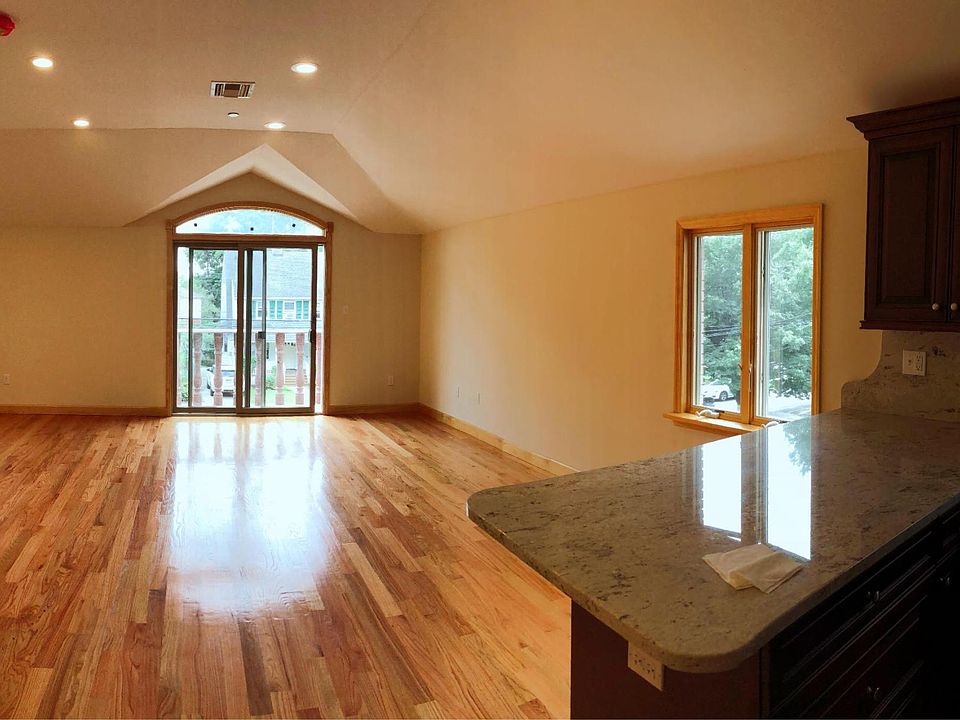 2nd image of 21619 40th Ave