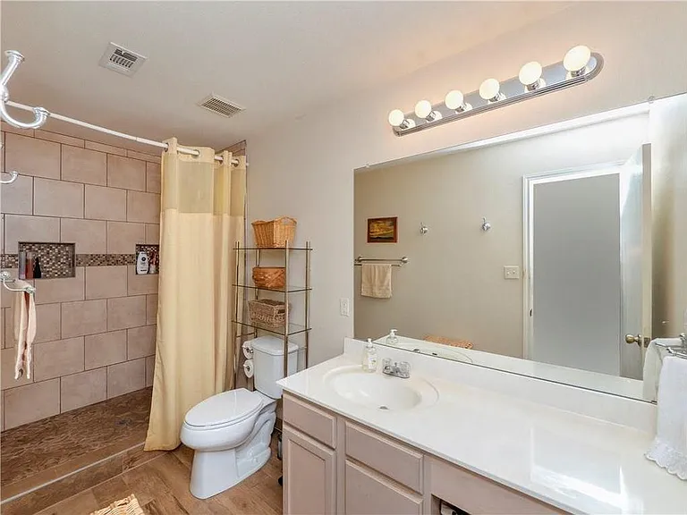 100 Masonwood Dr — Photo 4