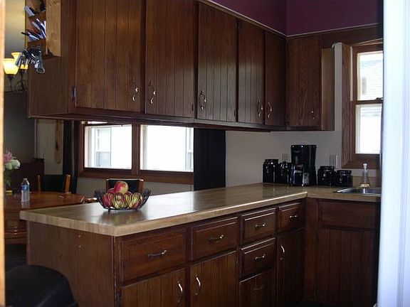 3rd image of 511 S Anna Ave