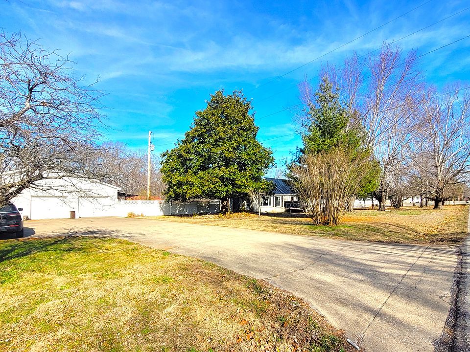 1389 Taylor Town Rd, White Bluff, TN 37187 Zillow