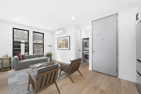 Rented by Fountain Realty Group | media 17