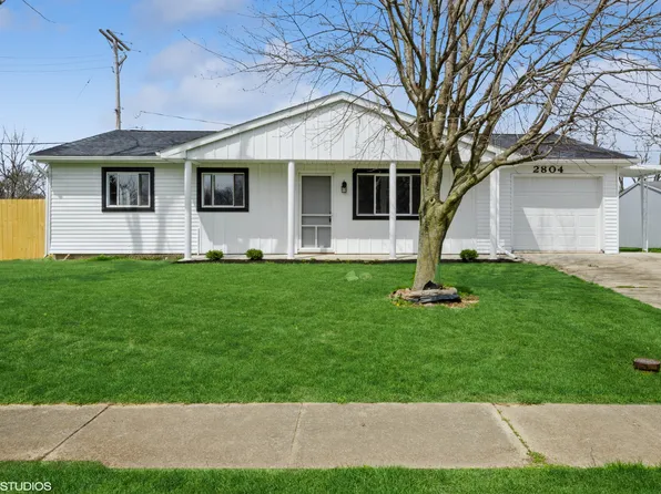 2804 W Brookfield Dr, Muncie, IN 47302