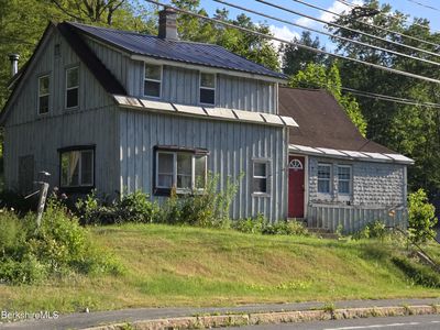 450 River Rd, Clarksburg, MA, 01247