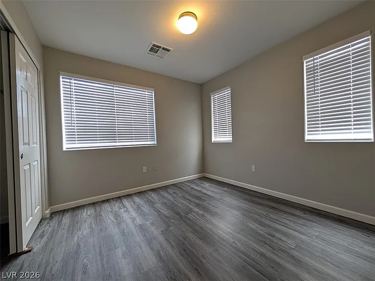 10308 Faustine Ave — Photo 28