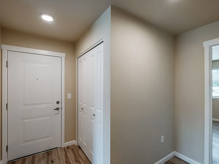 Santiam Gateway Apartments — Photo 30
