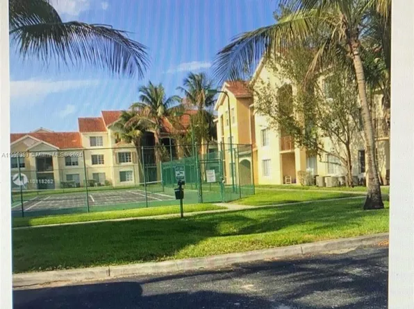 4021 San Marino Blvd APT 206, West Palm Beach, FL 33409