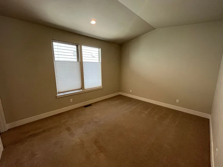 63136 NW Via Cambria — Photo 10