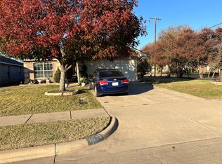 1327 Trula Ln, Irving, TX 75060