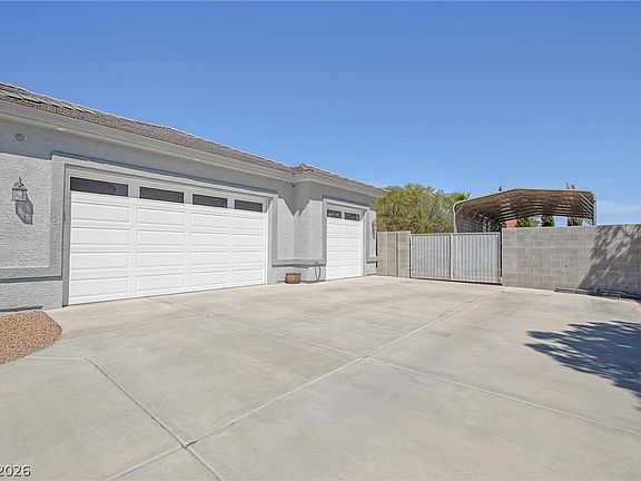 4th image of 1570 Stirrup Dr
