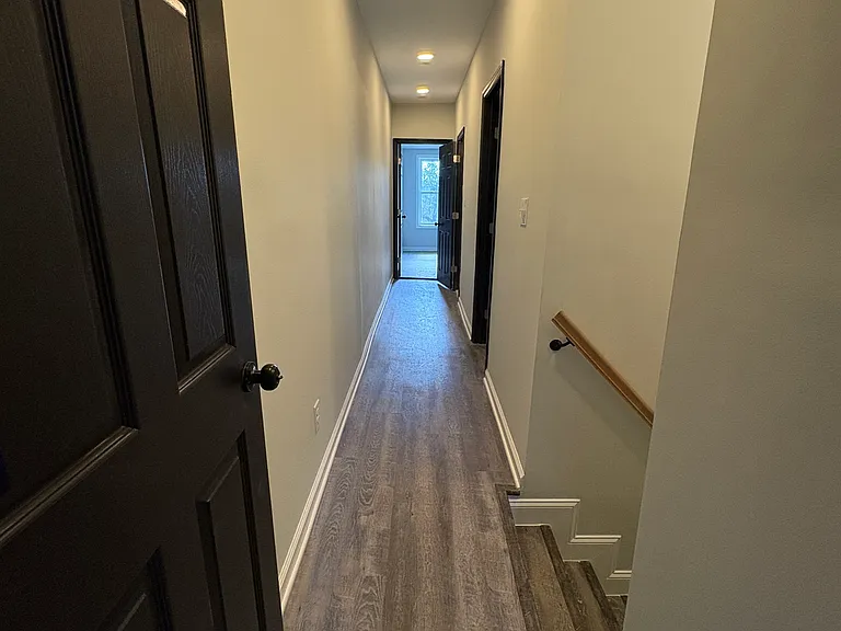 1402 Aisquith St — Photo 8