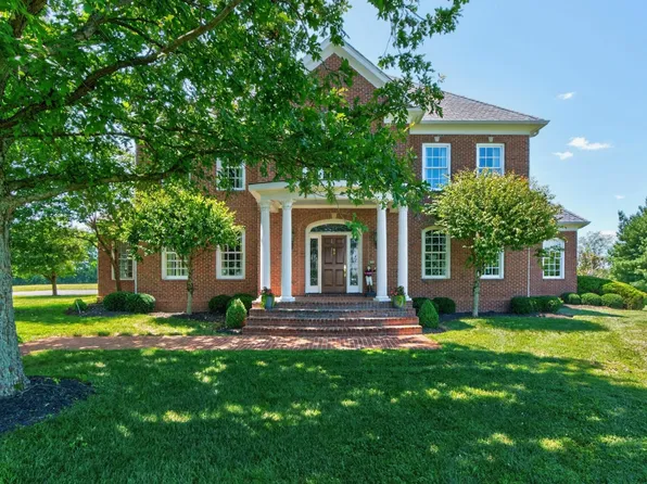 1700 Sahalee Dr, Lexington, KY 40511