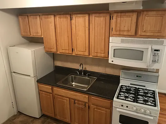 Rented by J Misrahi Realty Corp | media 24