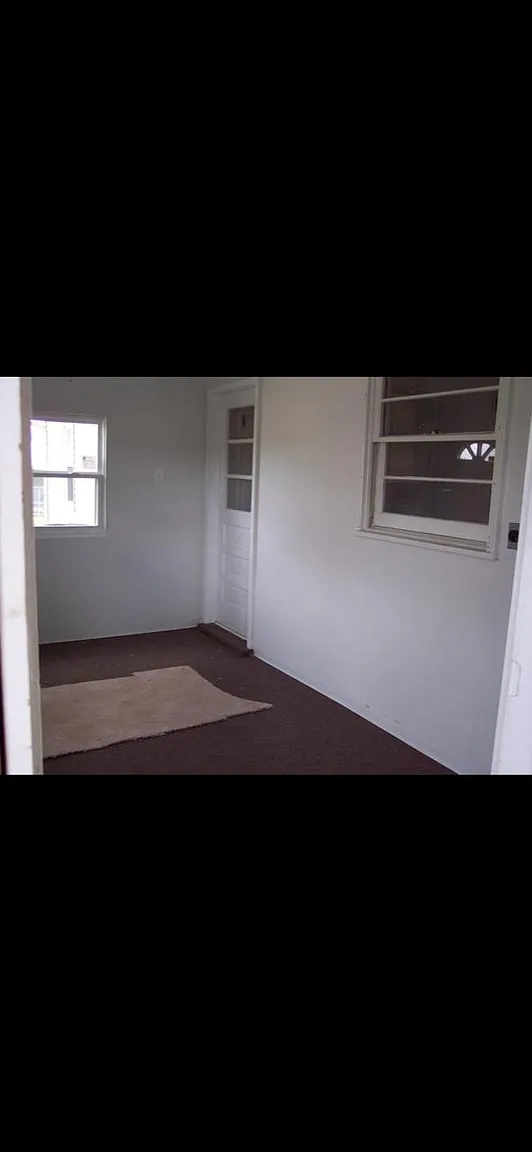 307 Troy Rd photo 1