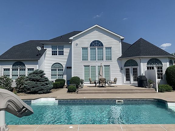 4th image of 498 Sawgrass Dr