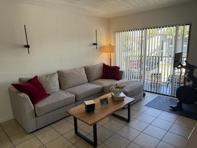 7180 NW 179th St APT 202, Hialeah, FL, 33015