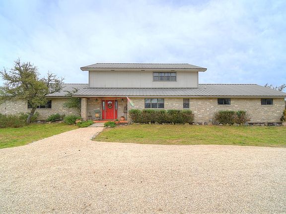 2nd image of 305 Deer Run Dr