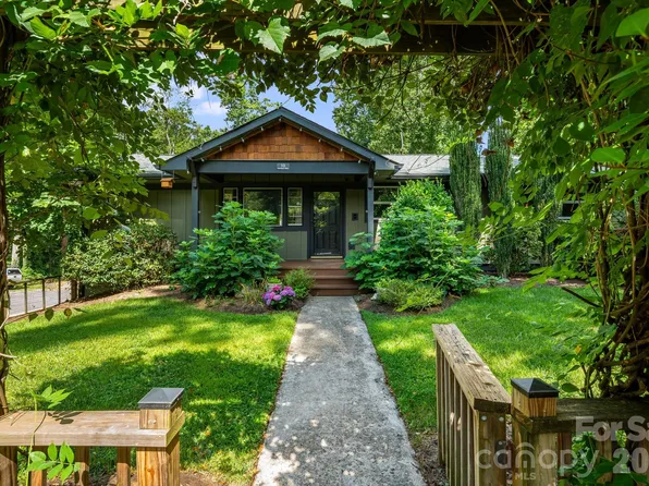10 Davenport Pl, Asheville, NC 28806