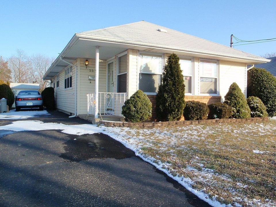 1st image of 33 Palisades Dr