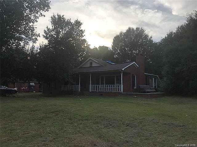 2nd image of 132 W Shiloh Unity Rd