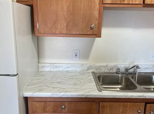 3718 Hazelwood St APT 21, Paradise, NV 89119