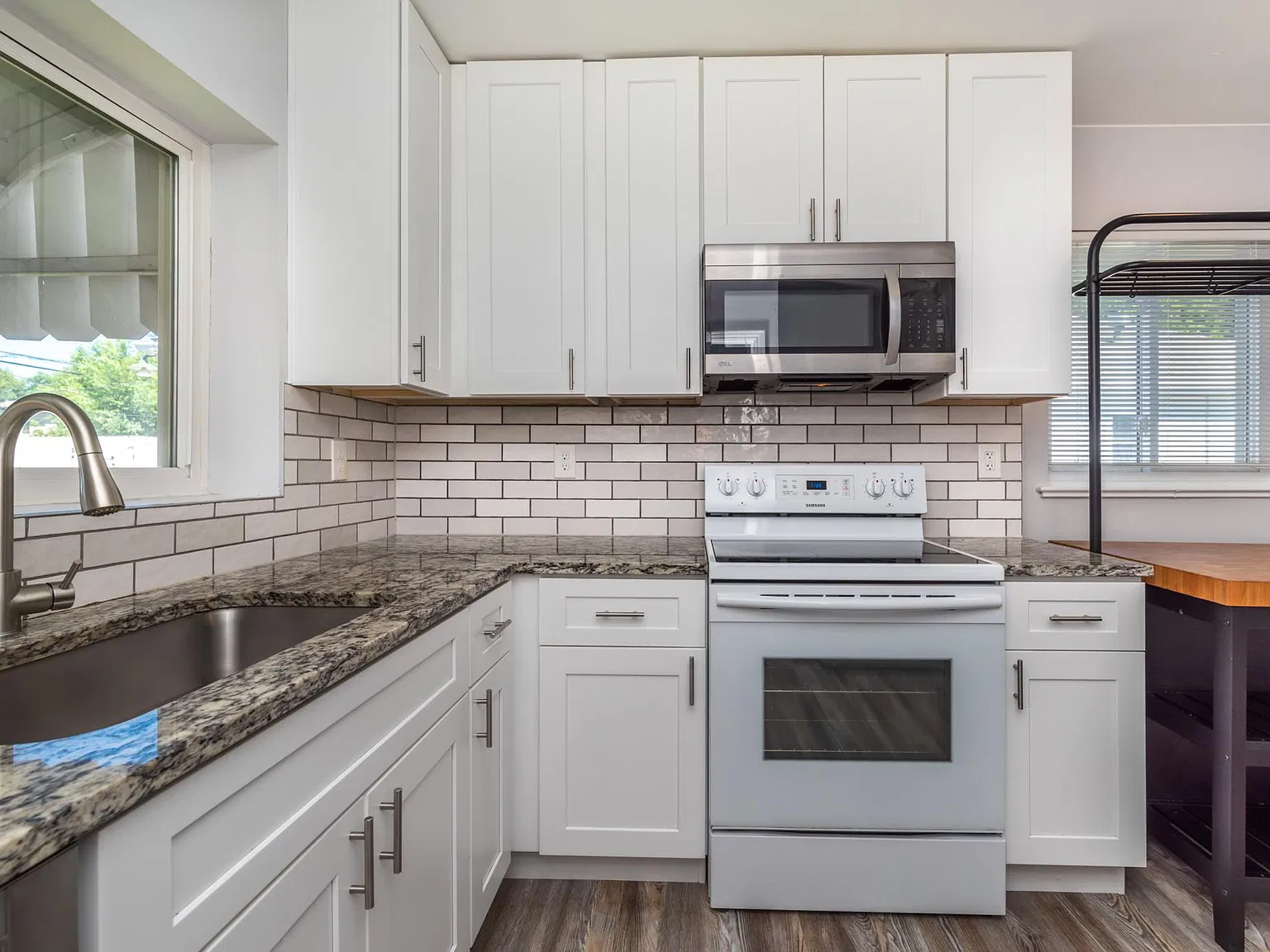 3 bed, 1800 sqft, $2,800 — Photo 4