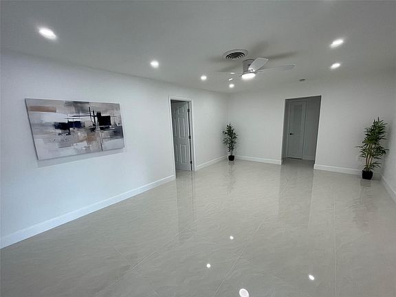 3rd image of 5955 NW 15th Street