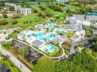 3304 Bridgewood Dr, Boca Raton, FL 33434