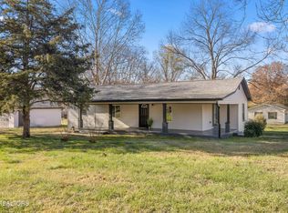 1321 Carpenter Rd, Knoxville, TN 37924