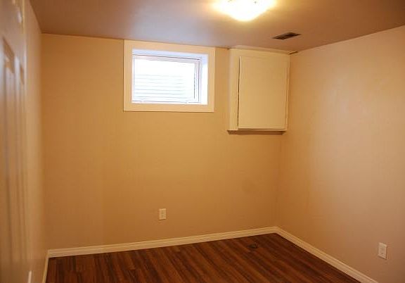 4th image of Basement 134 Ave #12023