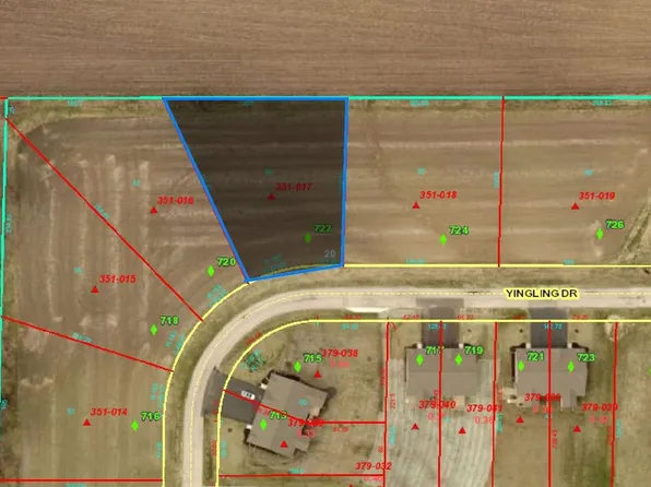 722 Yingling Dr, Dixon, IL 61021