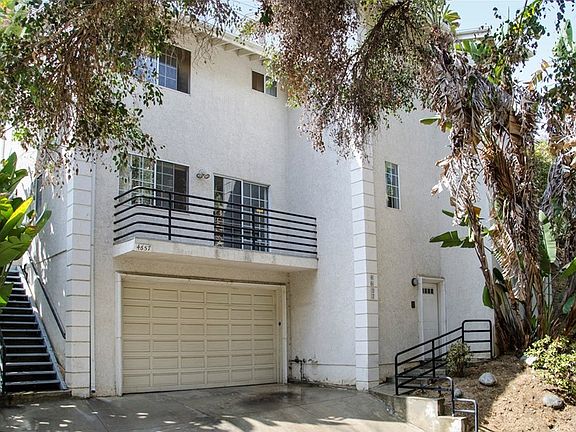 2nd image of 4657 Ensenada Dr