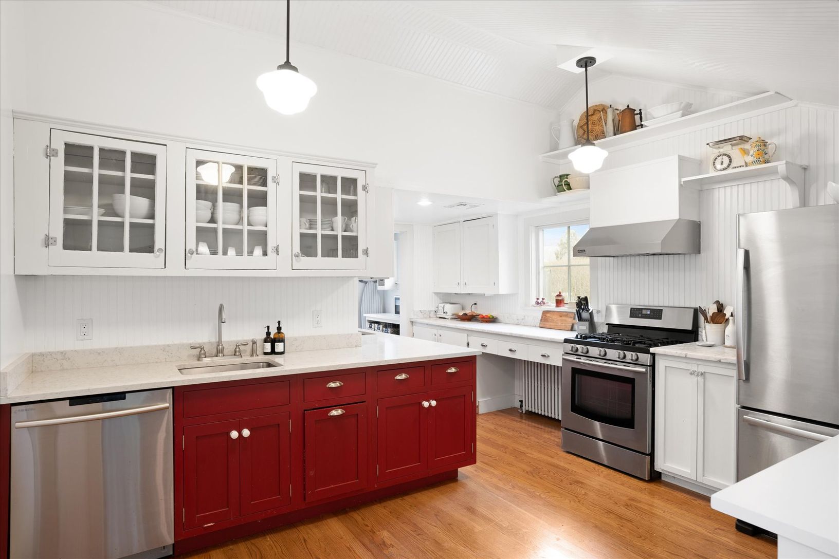  Bright Open Kitchen Marble/Stainless Steel