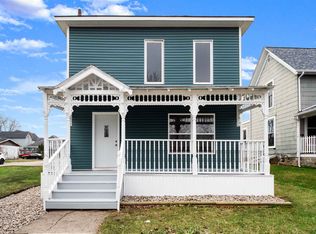 437 Riverside Dr, Huntington, IN 46750