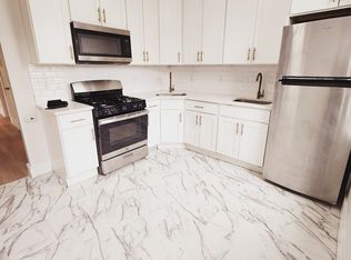126 Bidwell Ave #2B, Jersey City, NJ 07305