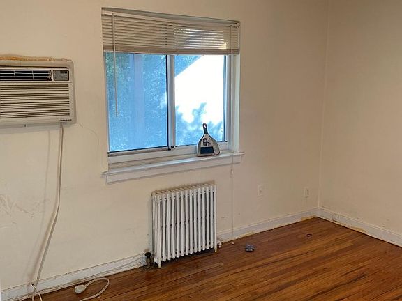 3rd image of 7020 261st St #1B